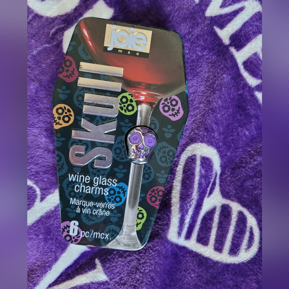 ⭐️Joie Skull Wine Glass Charms⭐️